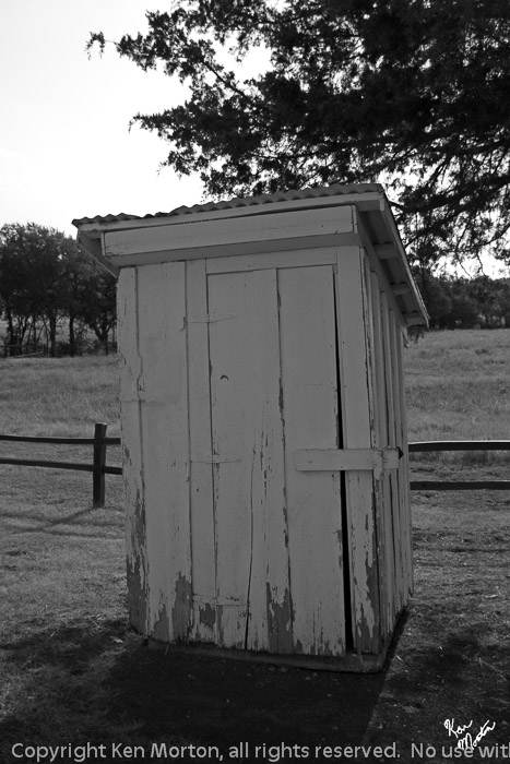 Lil' White Shack Out Back